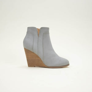 Sydney Wedge Boots